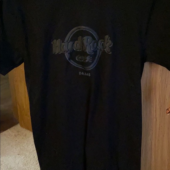 Dallas Hard Rock Cafe - Picture 1 of 2